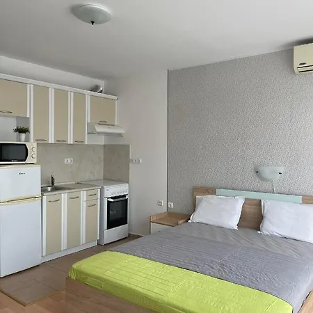 студиа Sunny Noks Apartament *